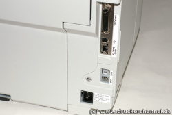 Brother MFC-9420CN: Parallel, USB, Netzwerk und Fax.