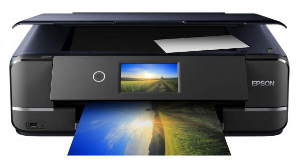 Expression Photo XP-970: Multifunktionsdrucker mit hellen Fototinten und hinterem Einzug für A3.