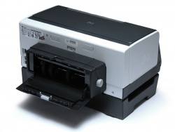Duplexeinheit: Der K5400dtn kann Papier automatisch beidseitig bedrucken.