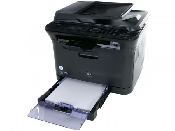 Samsung CLX-3175FW: Paper tray for 150 sheets. No second tray available as an upgrade.