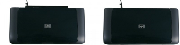 HP Officejet H470 looked at from above: Left with, right without accumulator.