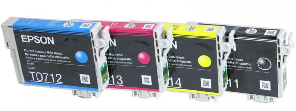 Farbpatronen: Die bietet Epson mit zwei verschiedenen Füllmengen an. Sie heißen T0712 bis T0714 und T1002 bis T1004.