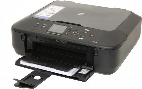 Canon Pixma MG5550: Eine Papierkassette, die unter dem Drucker verschwindet, gibt es leider nicht mehr.