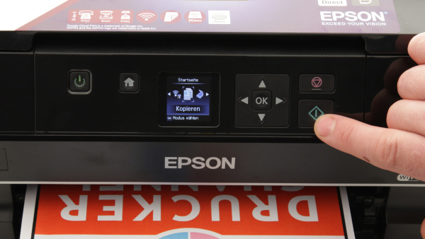 Epson Expression Premium XP-510: Viel zu kleines Display mit nicht schwenkbarem Panel.