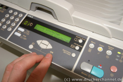 Schritt 1: Bei den meisten Druckern lässt sich die Registrierung auch manuell starten.
