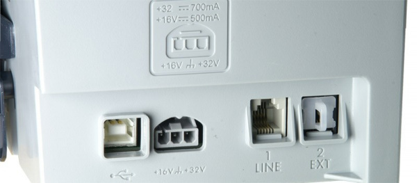 HP Officejet J5780: USB, fax, phone.