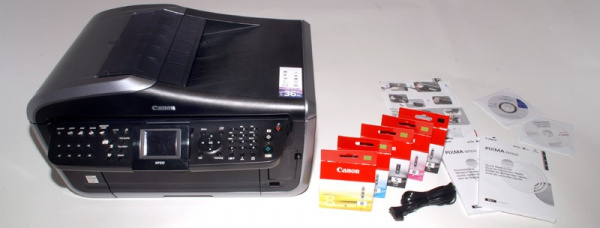 Canon Pixma MP-830: Cartridges, manual, driver-CD, TAE-cable.