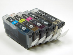 Ink cartridges: Individually exchangeable with permanent printhead...