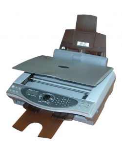 Brother MFC-4820C: Alleskönner mit Scanner, Drucker, Kopierer Anrufbeantworter und Faxgerät.