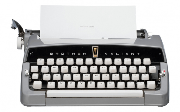 1962: Erste Schreibmaschine "JP-1" (Brother Valiant).