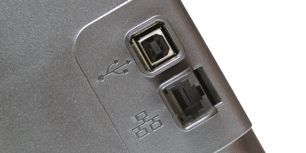 Kabelgebundene Schnittstellen: Soll die Verbindung nicht über Wlan erfolgen, lässt sich der Maxify iB4050 auch über USB und Ethernet ansteuern.