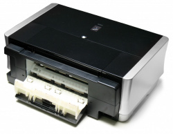 Zusatzfeature: Beim iP4500 befindet sich eine Duplex-Einheit hinter dieser Klappe.