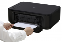 Papierhandling: Sowohl die Papierausgabe als auch die Zufuhr findet an der Gerätefront statt.