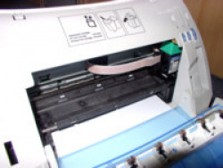 Das Druckwerk des Apollo basiert auf dem eines alten HP Druckers.