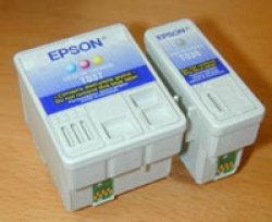 Patronen mit Chip: Auch die "kleinen" Epson-Drucker sind nun mit dem lästigen Chip ausgestattet.