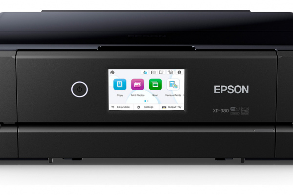 Bedienpanel: Großer 10,9-cm-Touchscreen mit "frischem" Bildschirmmenü.