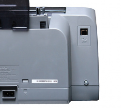 Schnittstelle zum PC: Beide Drucker verfügen über einen USB-Port.