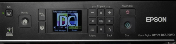 Epson Stylus Office BX525WD: Slewable panel, display, and push buttons always  in comfortable reach.