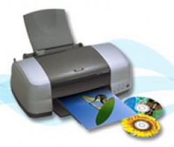 Der neue Epson Stylus Photo arbeitet mit sechs Druckfarben, und kann CDs bedrucken.