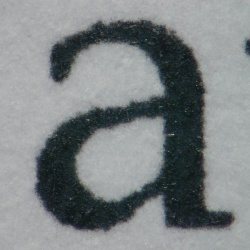 Lexmark C534dn: Qualität beim Tonersparmodus in starker Vergrößerung.