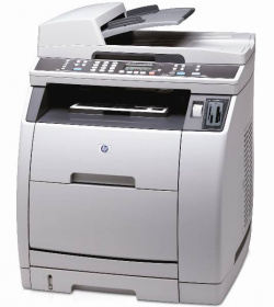 HP Color Laserjet 2840 All-in-One: Besitzt zusätzlich eine Papierkassette, ein Fax und einen Speicherkartenleser.