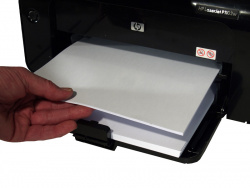 HP Laserjet Pro P1102w: Einzelblattzufuhr für bis zu 10 Medien.