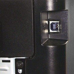 HP Laserjet Pro P1102w: USB-Anschluss.