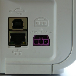 HP Officejet 6000: Neben USB und Ethernet auch eine Schnittstelle für ein externes Netzteil.