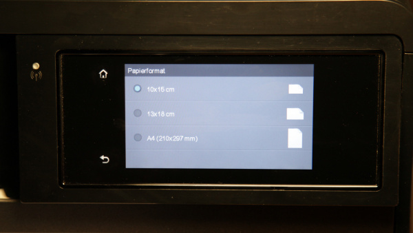 Schritt 2: Wählt man "Passfotos", kann man zunächst das Papierformat auswählen.