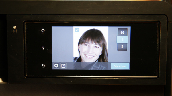 Schritt 5: Das ausgewählte Bild kann man noch in der Helligkeit korrigieren, drehen oder zuschneiden.