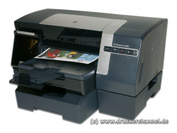 HP Officejet Pro K550: Büro-Tintendrucker - im Bild mit installierter 2. Papierkassette.