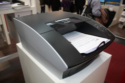 Medion E89400: Das Aussehen entspricht weitgehend dem bekannten Referenzdesign.