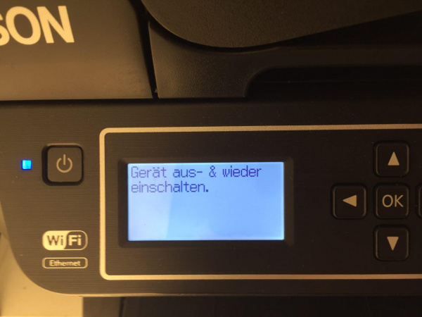 Drucker muss unfreiwillig neugestartet werden