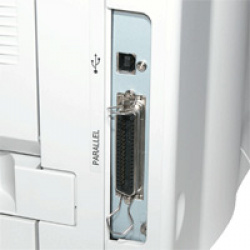 Brother HL-5150: Parallel- und USB-Schnittstelle.