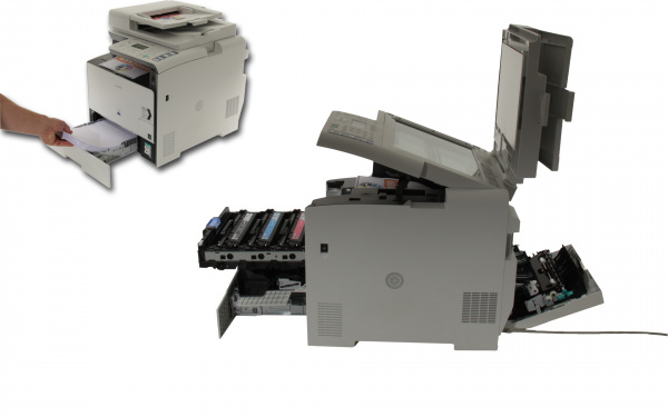 Canon i-Sensys MF8380Cdw: Wie bei Brother zieht man die Tonerschublade nach vorne aus dem Drucker - von hinten kann man Papierstau entfernen.