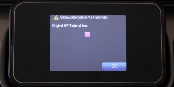 HP Photosmart 6510: Ist die Patrone leer, zeigt das Diplay die verwirrende Meldung "Gebrauchte/gefälschte Patrone(n)" an.