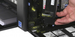 Negativ: Drucker verschmutzt schnell mit Tonerstaub.
