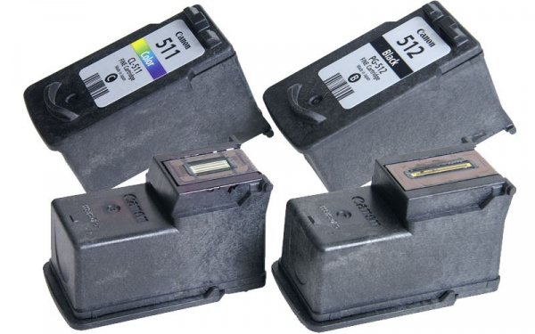 Canon Pixma MP490: Ink cartridges with disposable print head. One cartridge contains the elementary colors Cyan, Magenta and Yellow.