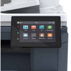 Bedienpanel: Nunmehr rechts angeordnet mit großem Touch-Bildschirm, jedoch ohne physisches Tastenfeld.