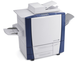 Xerox Colorqube 9200: Die neuen, farbfähigen Multifunktionssysteme von Xerox arbeiten anstatt mit Lasertechnik mit Festtinte.